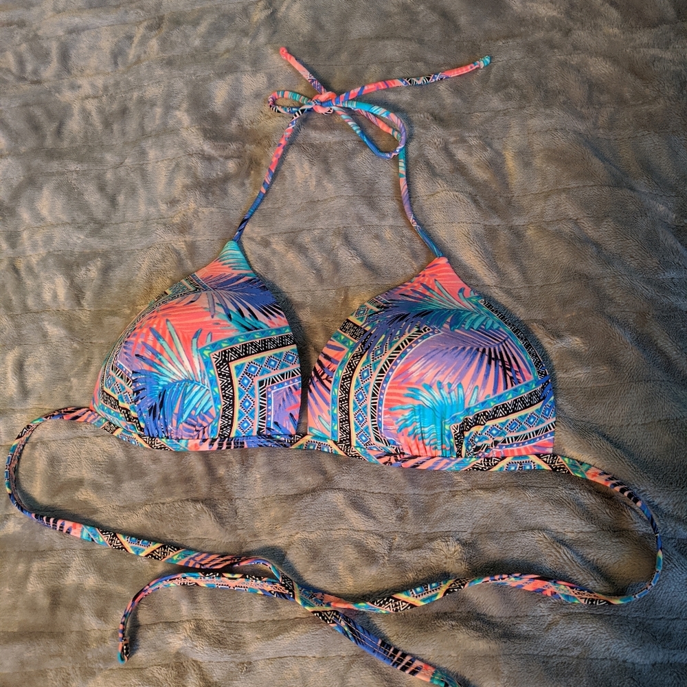 Push up bikini top